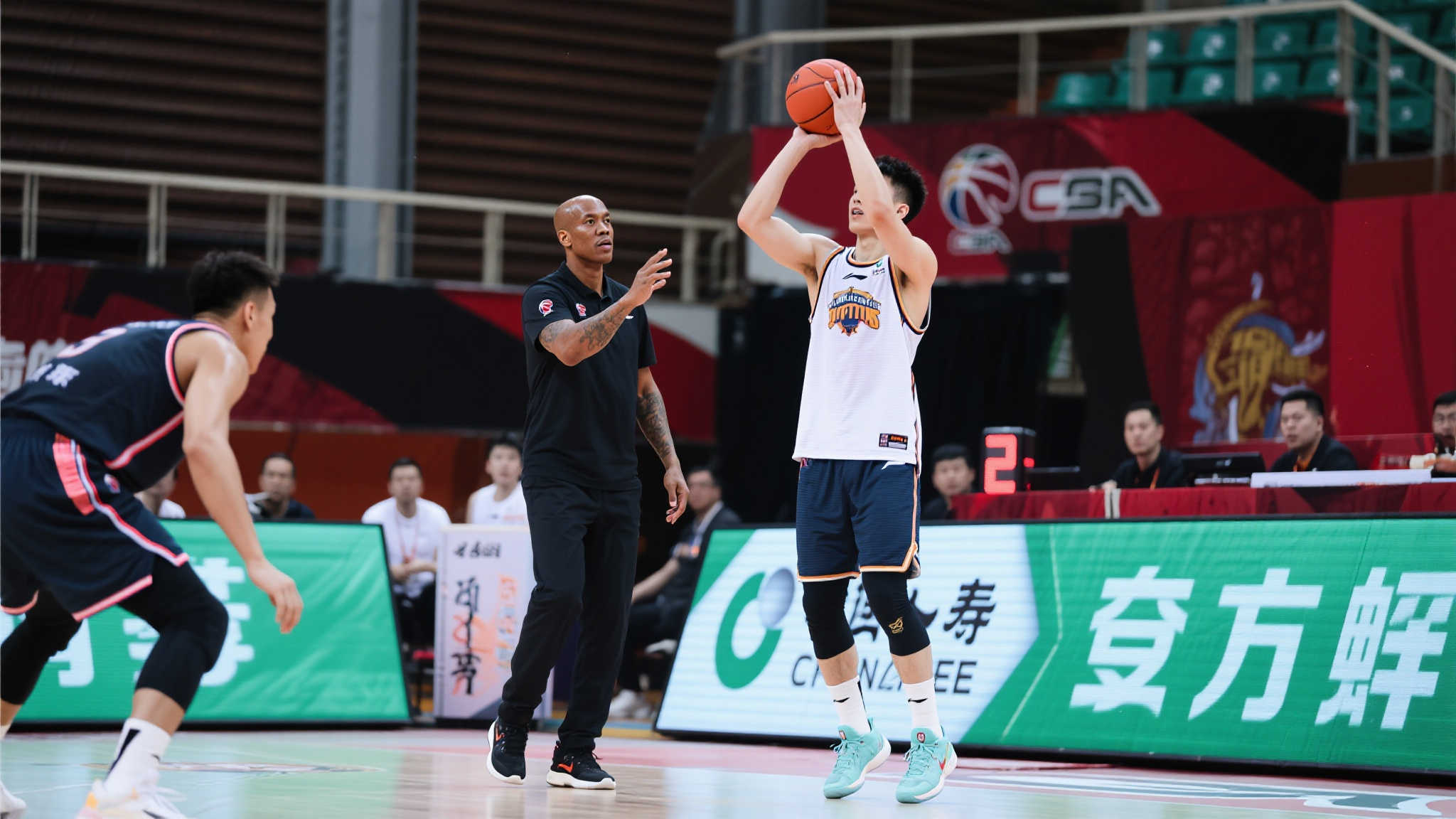 的防守意识 的防守意识